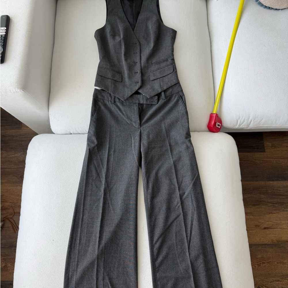 Gray H&M Women's Vest and Pants Set Size 4
